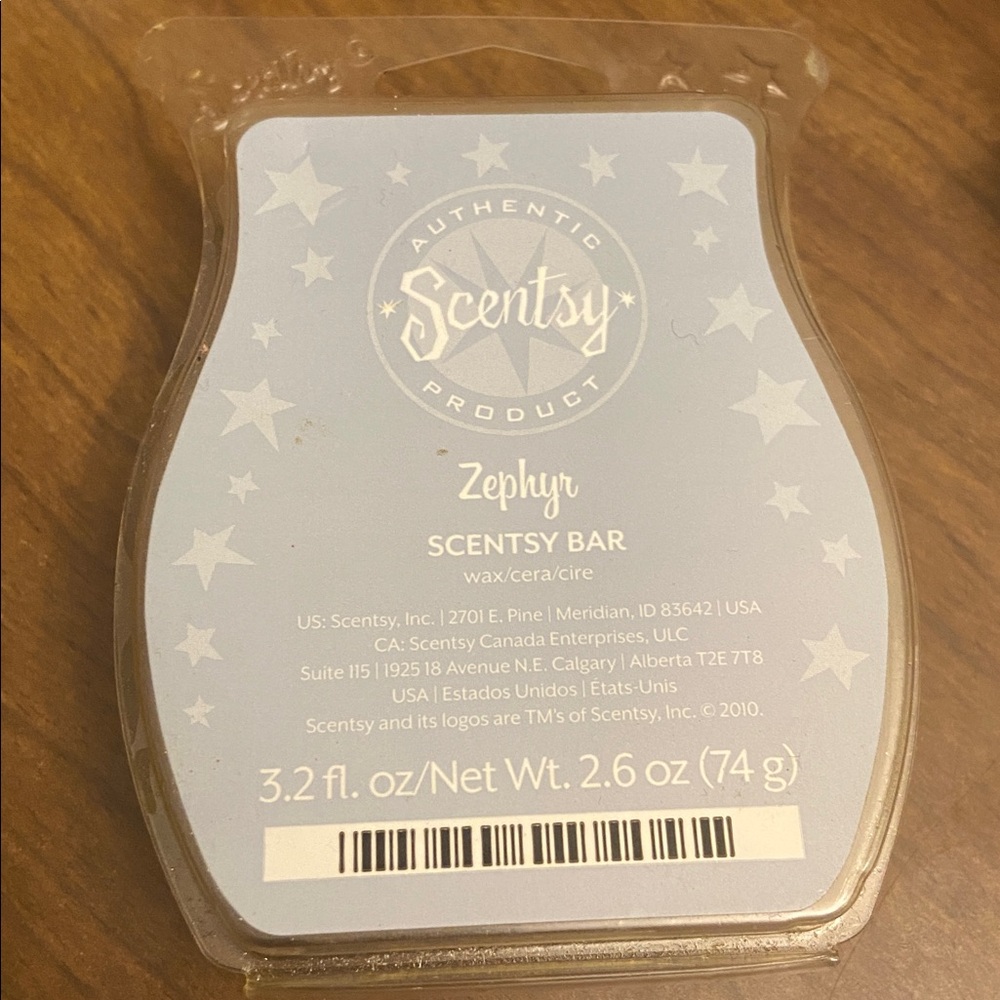 Scentsy Zephyr Wax Bar in Soft Blue 3.2 fl oz